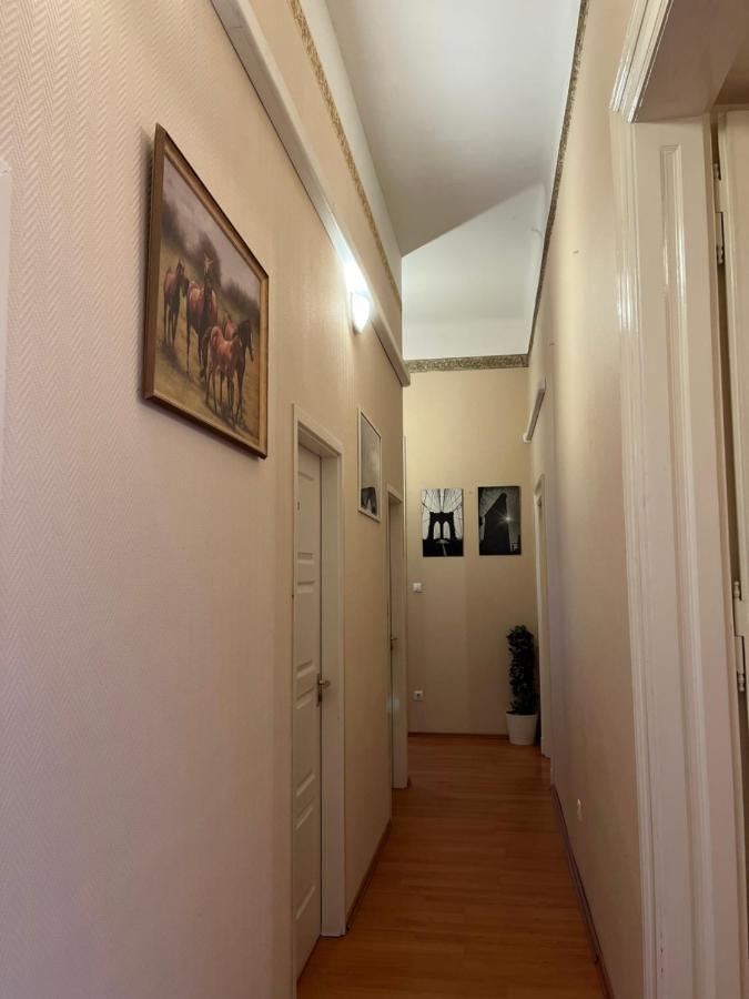 Appartamento Good Luck Budapest Esterno foto