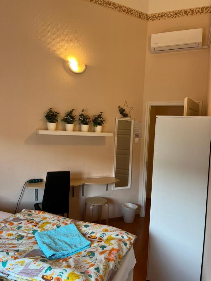 Appartamento Good Luck Budapest Esterno foto