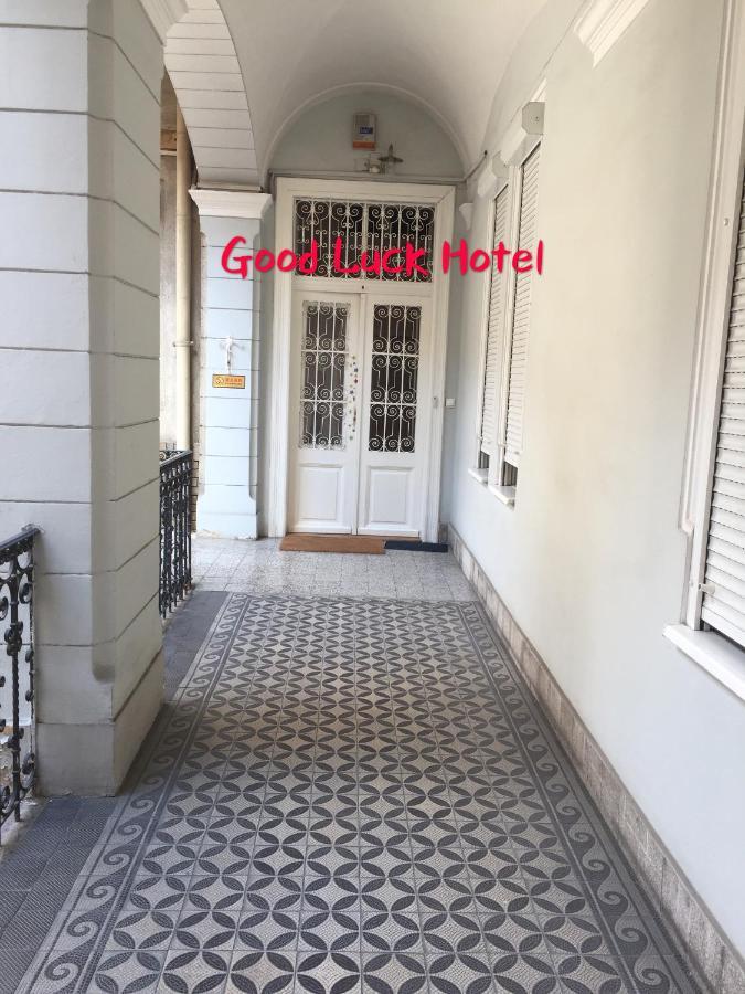 Appartamento Good Luck Budapest Esterno foto